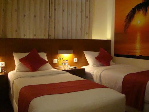 โลเวนเดอร์ เกสท์เฮาส์ Hotel มะลัง ภายนอก รูปภาพ